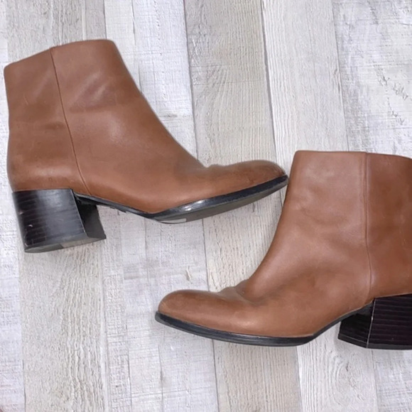 Sam Edelman brown block heel booties size 8 - Picture 2 of 10